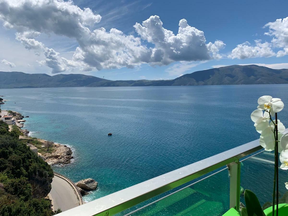 Hakunna Matata & * Vlorë